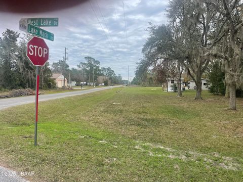 A home in DeLand