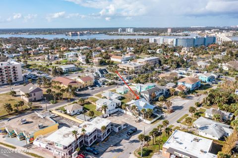 A home in Daytona Beach