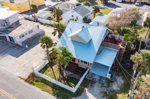 A home in Daytona Beach