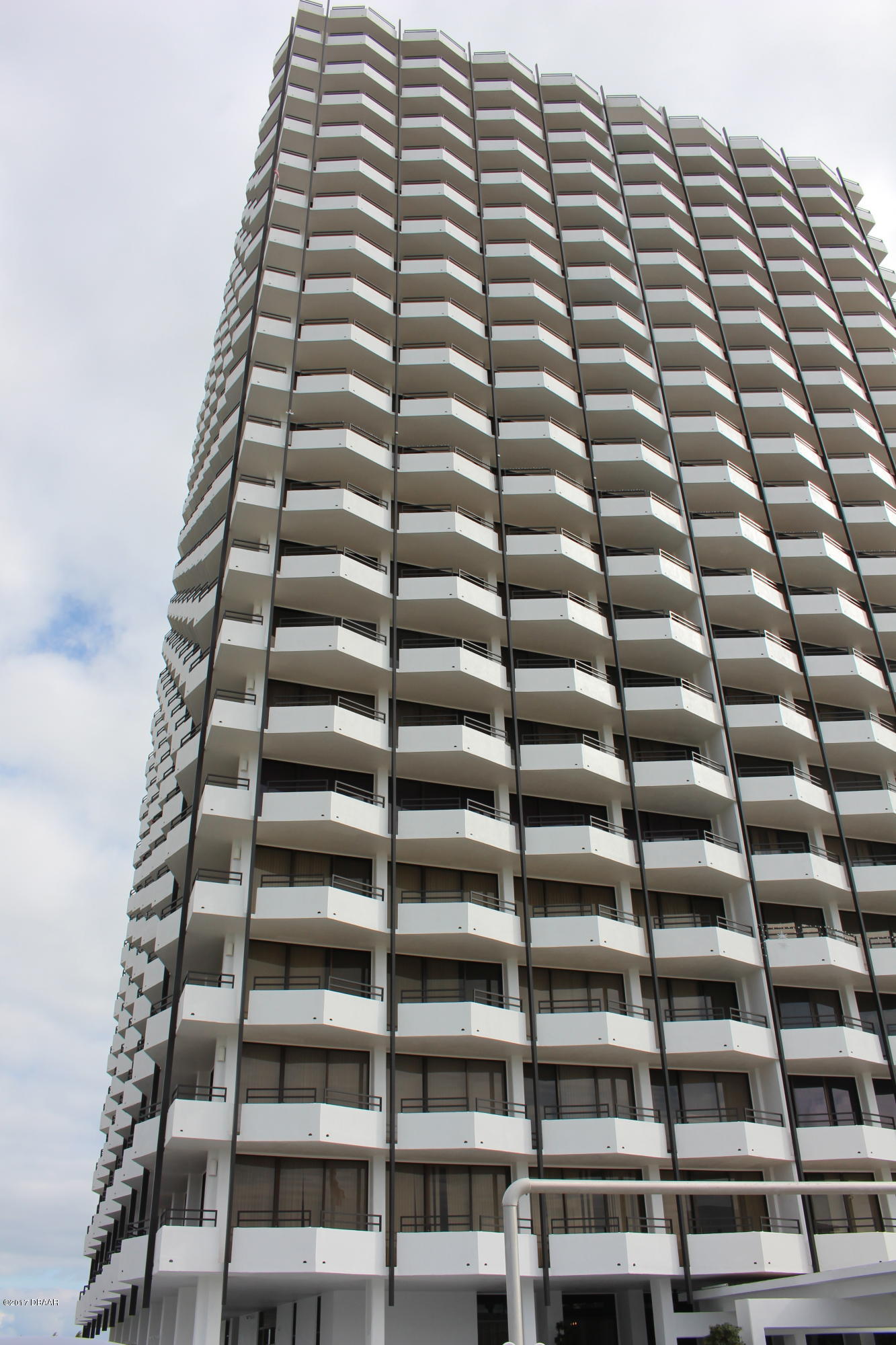 Photo 1 of 11 — 2828 N Atlantic Avenue B050, Daytona Beach, FL 32118