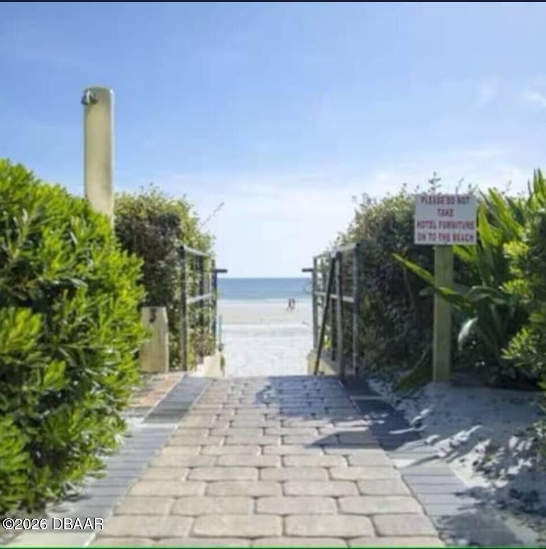 1909 S Atlantic Avenue