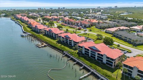 A home in New Smyrna Beach