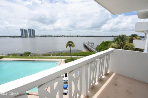 A home in Daytona Beach