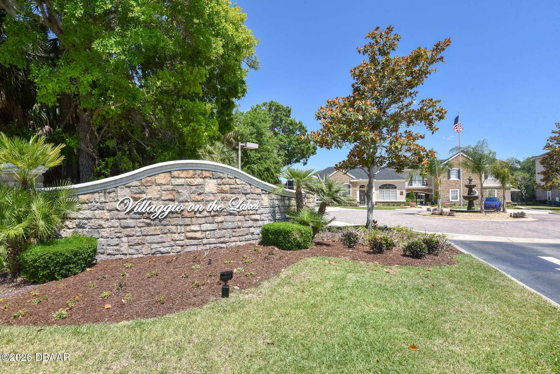 940 Village Trail