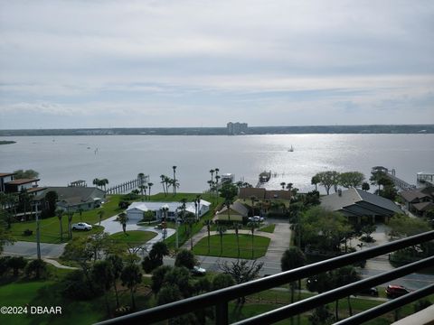 A home in Daytona Beach Shores