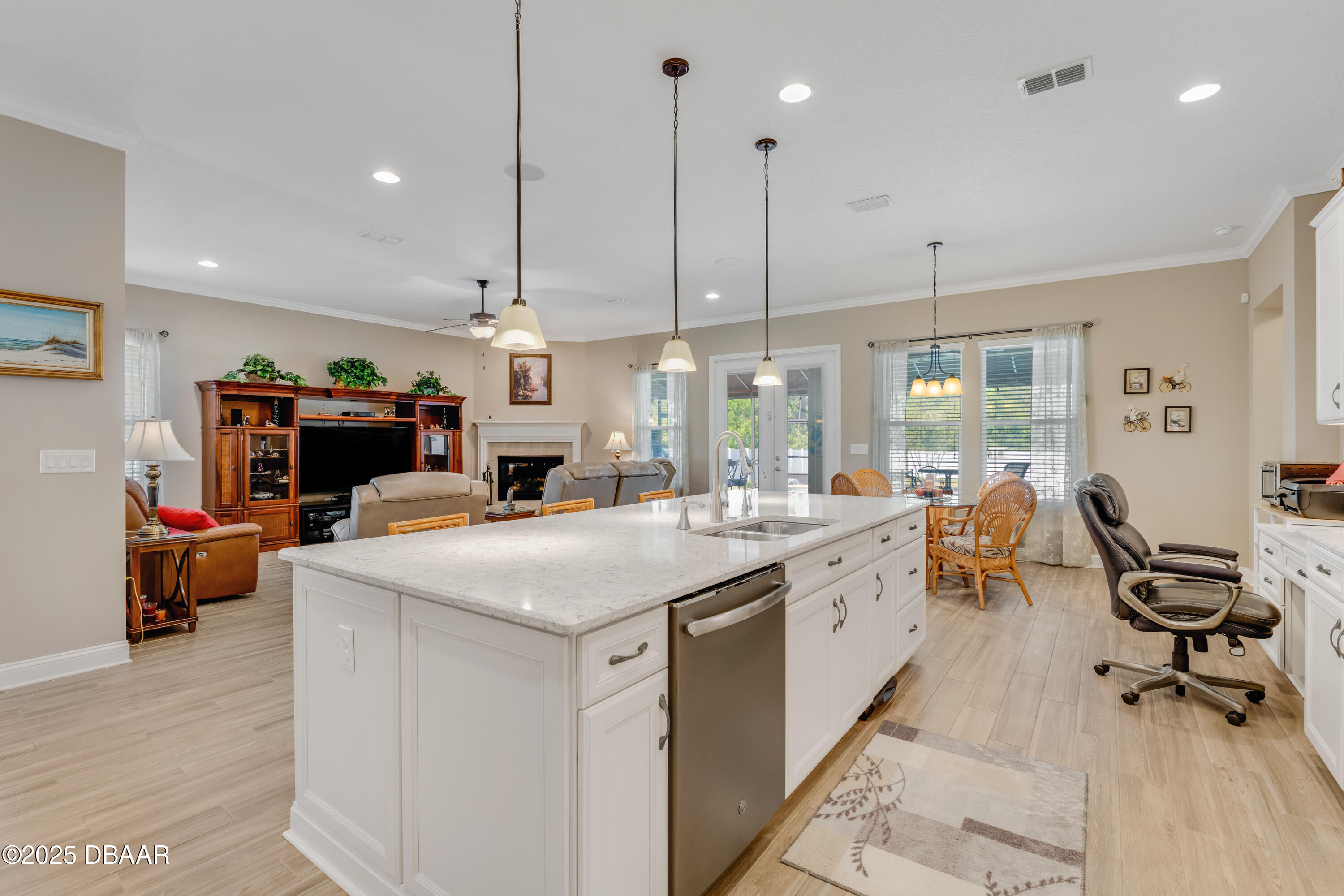 214 Ashford Lakes Circle