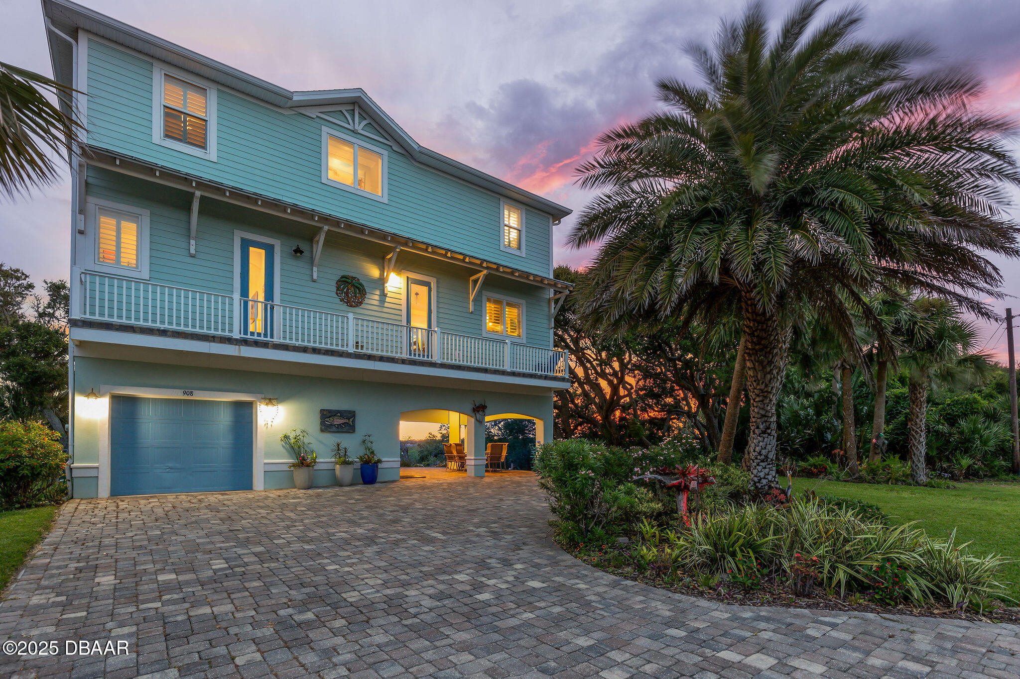 908 S Flagler Avenue