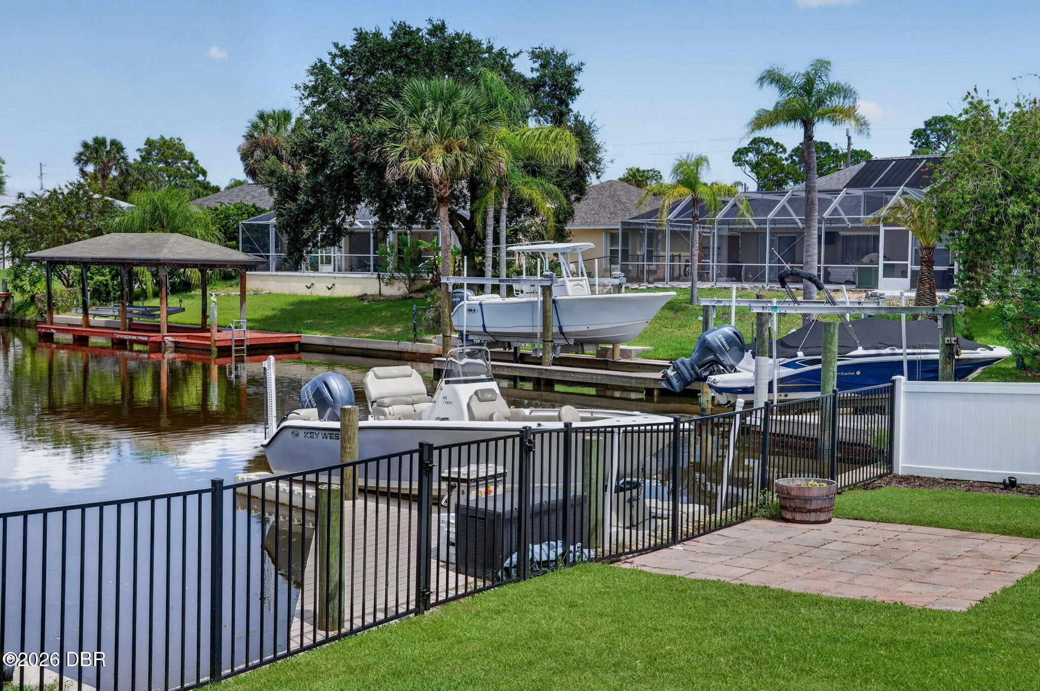 16 Cherrytree Court