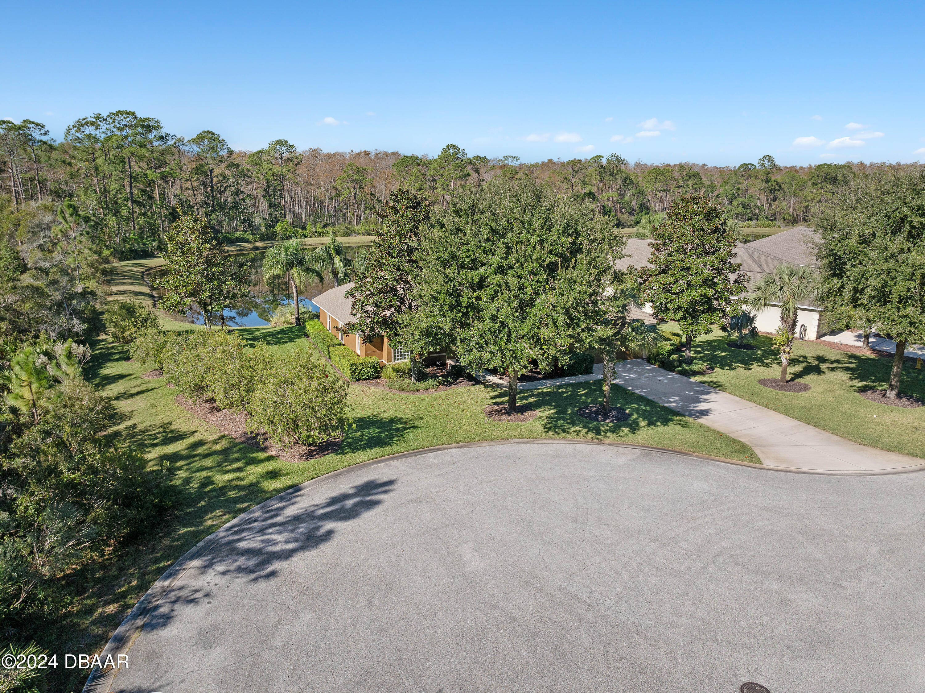 1324 Harwick Lane