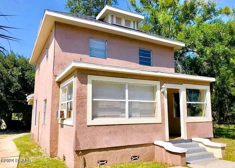 A home in Daytona Beach