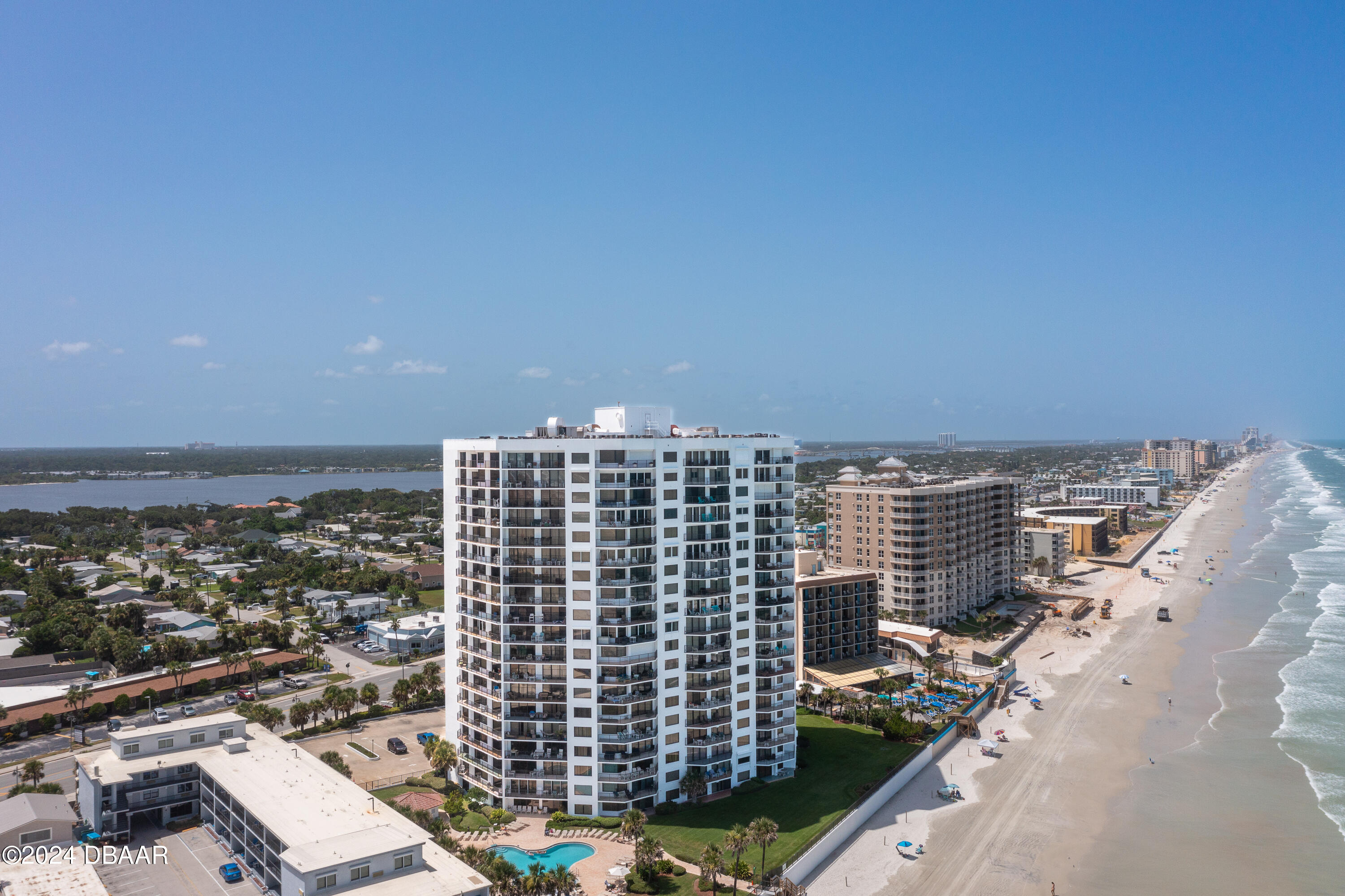 2425 S Atlantic Avenue 1403