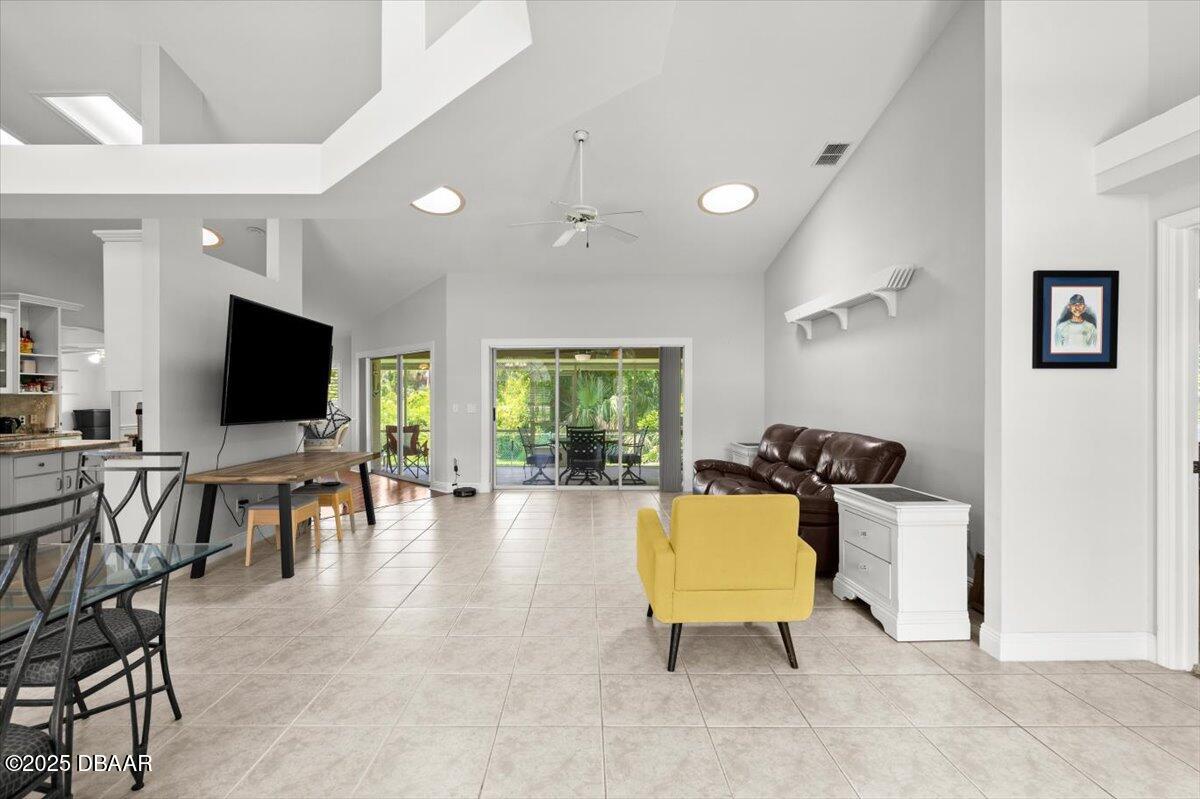 5935 Shady Creek Lane