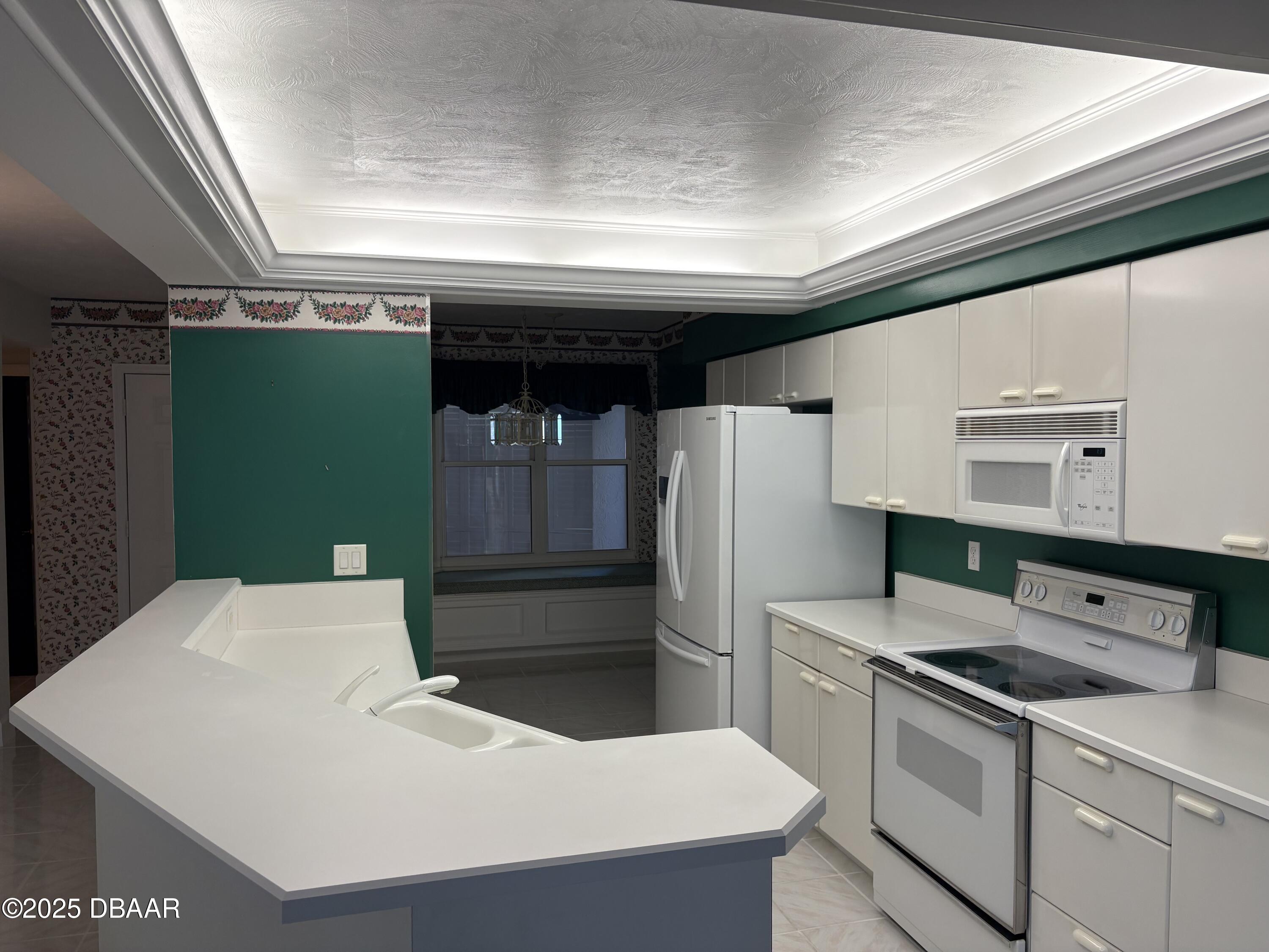 4555 S Atlantic Avenue