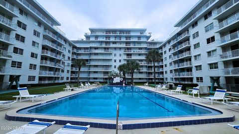 A home in Daytona Beach