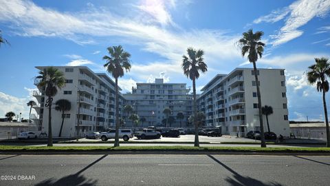 A home in Daytona Beach