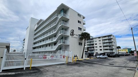 A home in Daytona Beach