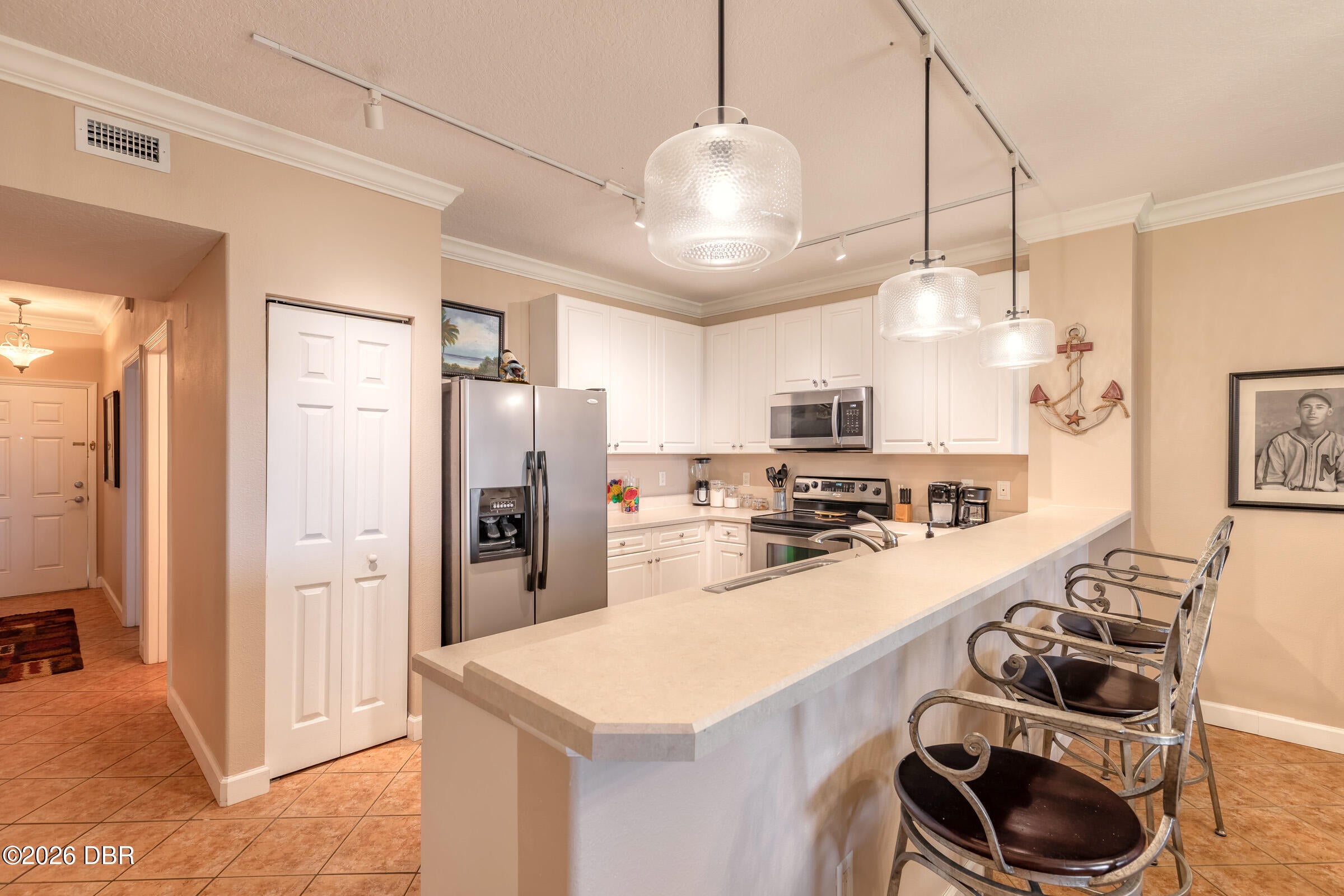 80 Surfview Drive