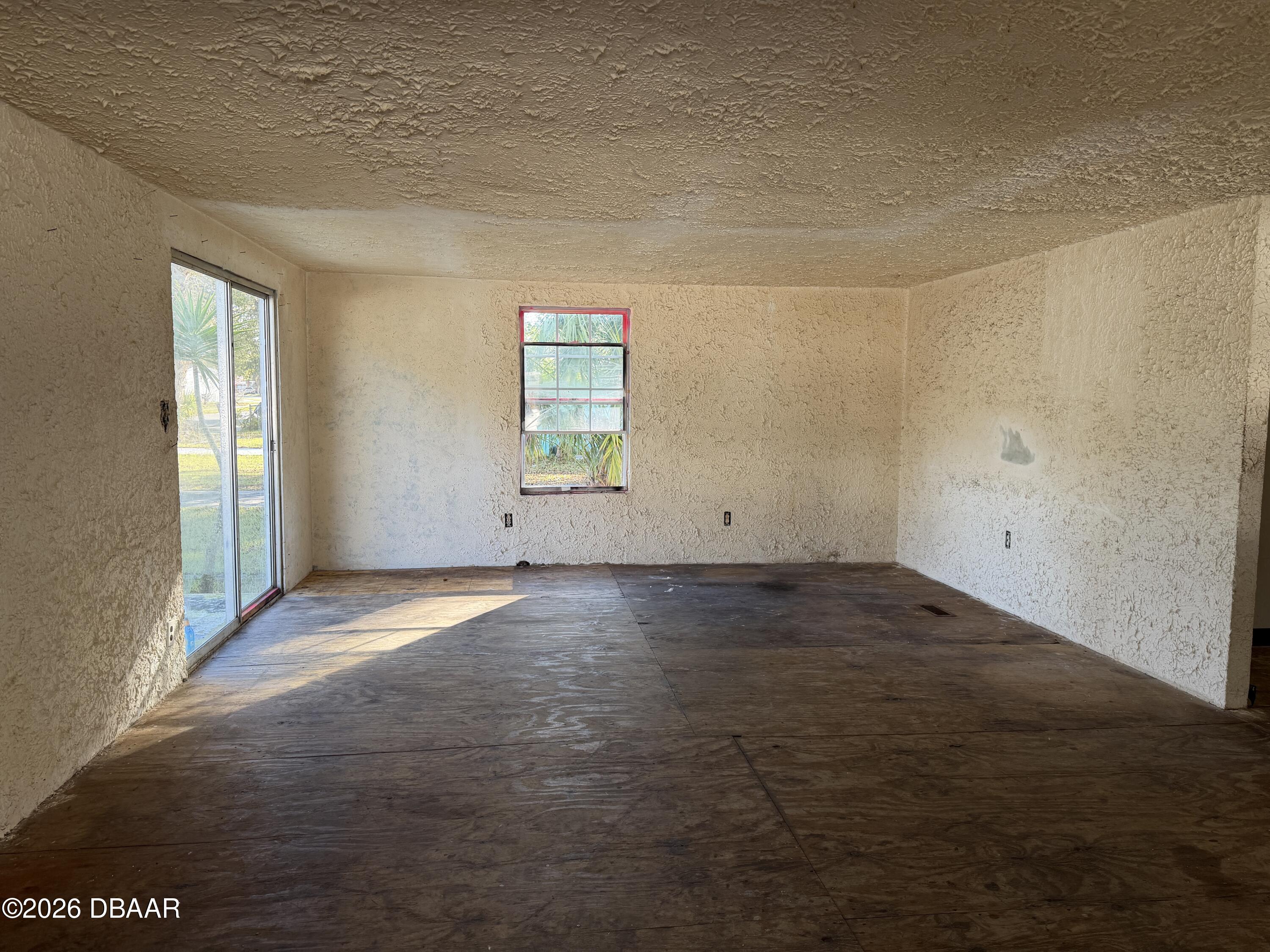 177 Iron Gate Circle