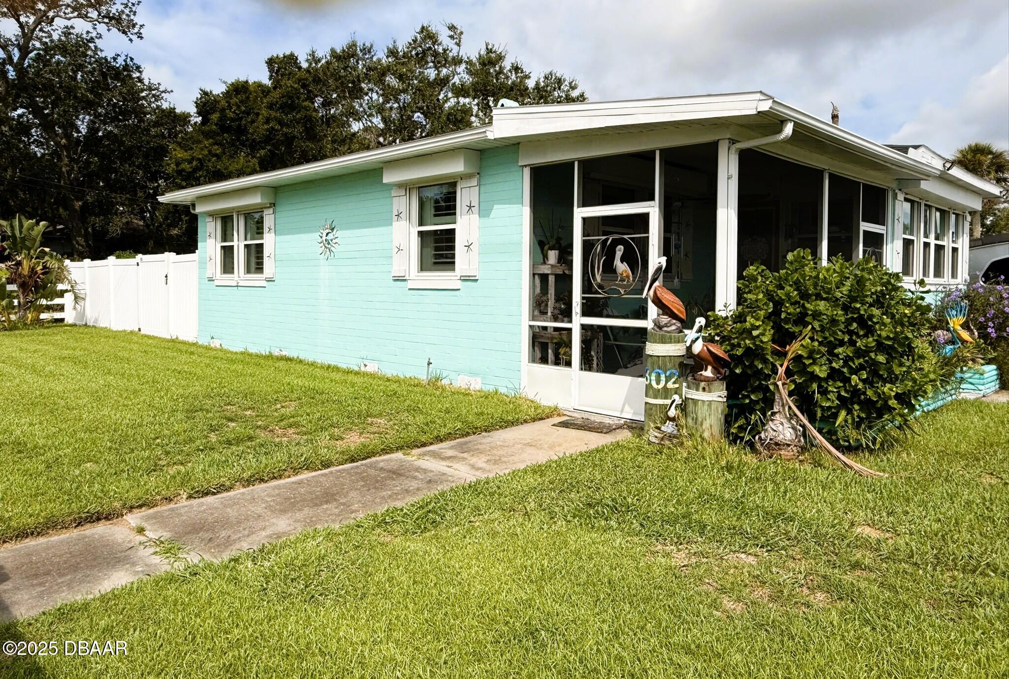 302 Riverside Drive