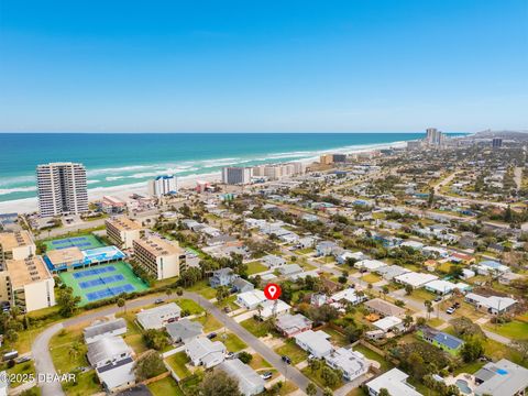 A home in Daytona Beach