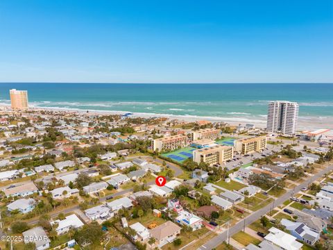 A home in Daytona Beach