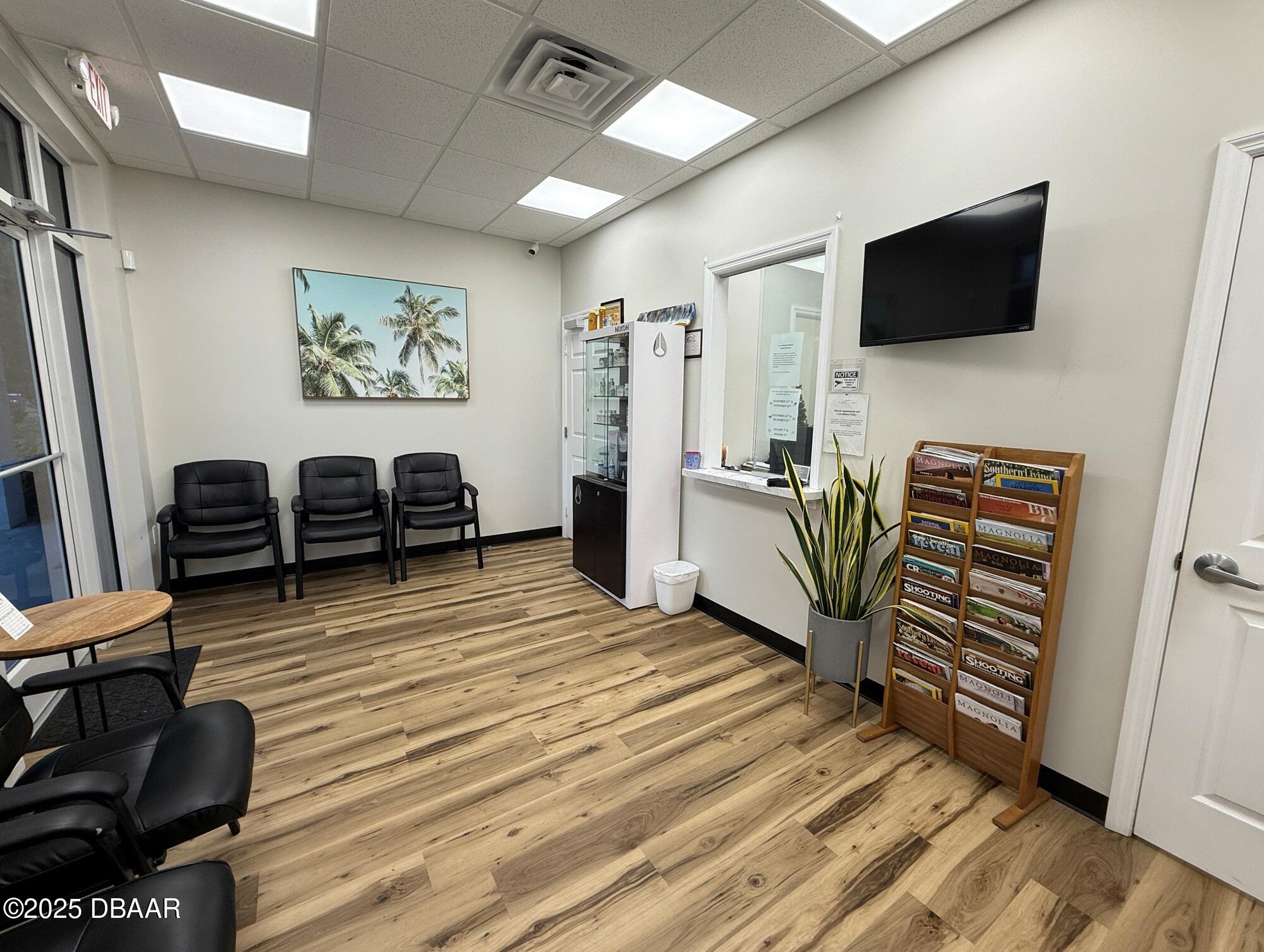 3821 Woodbriar Trail