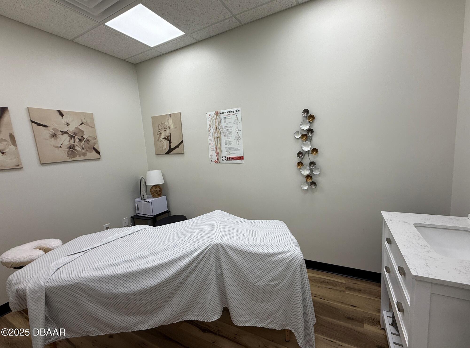 3821 Woodbriar Trail