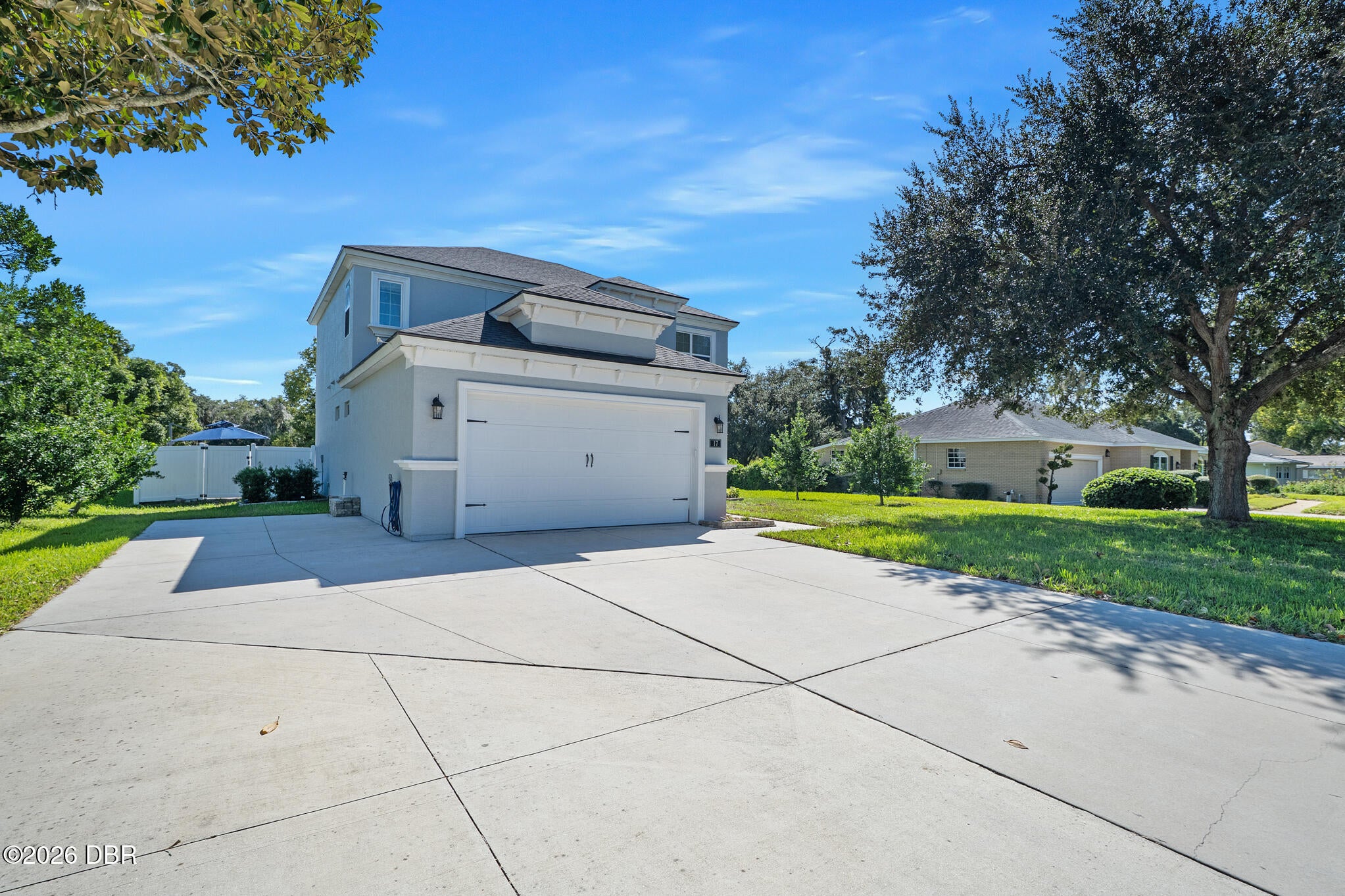 17 Oakmont Circle