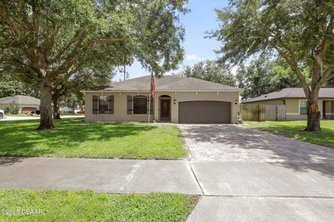 A home in DeLand