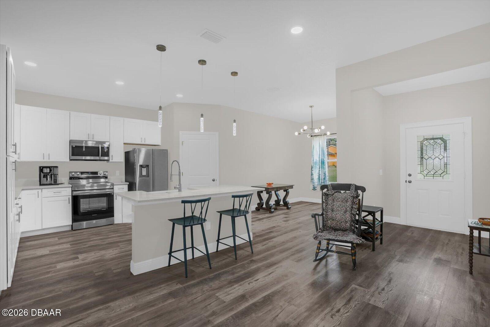 250 S Virginia Avenue