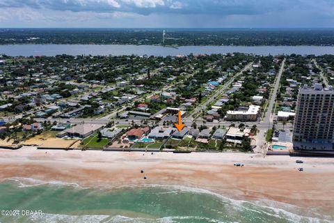 A home in Daytona Beach