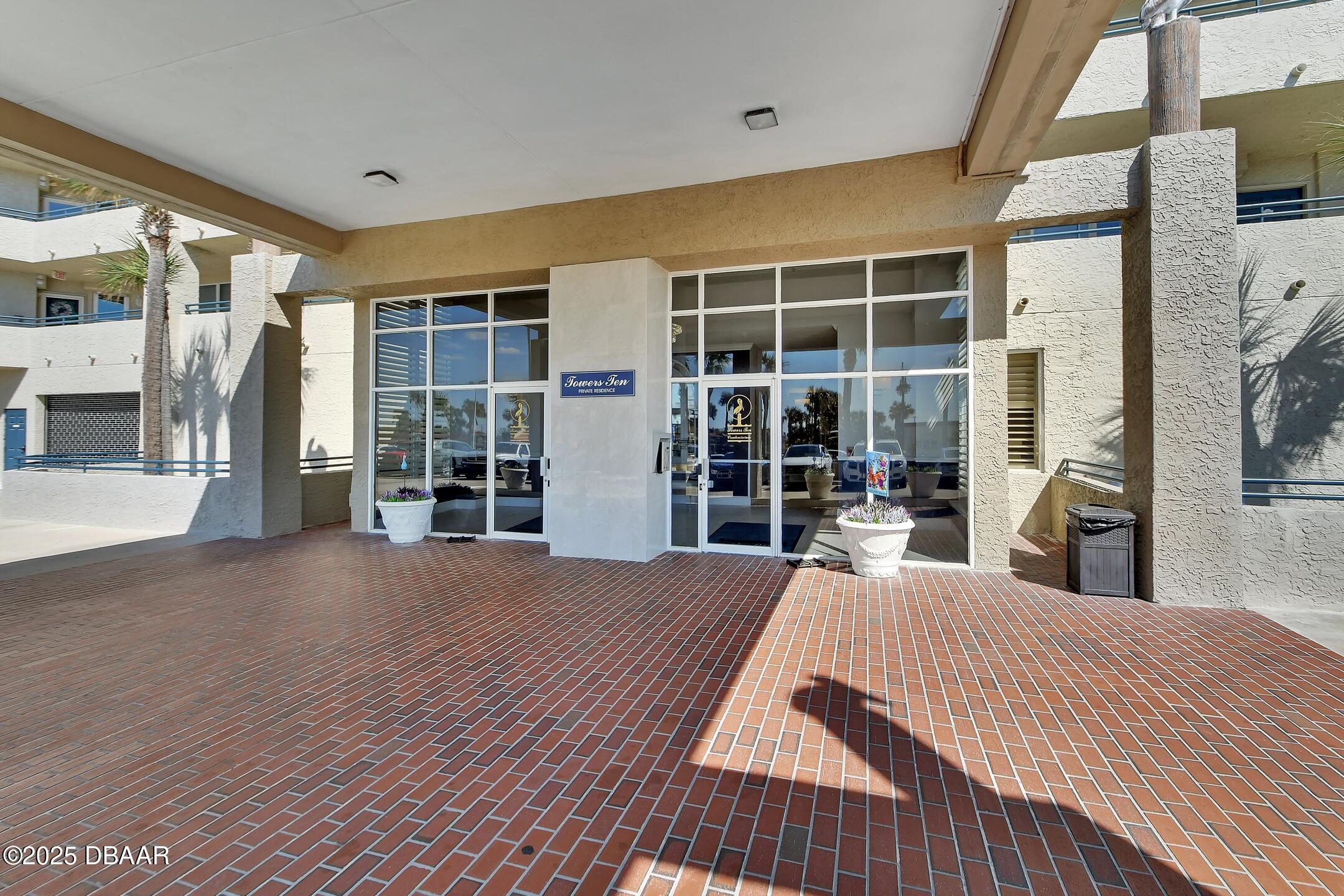 3425 S Atlantic Avenue 401