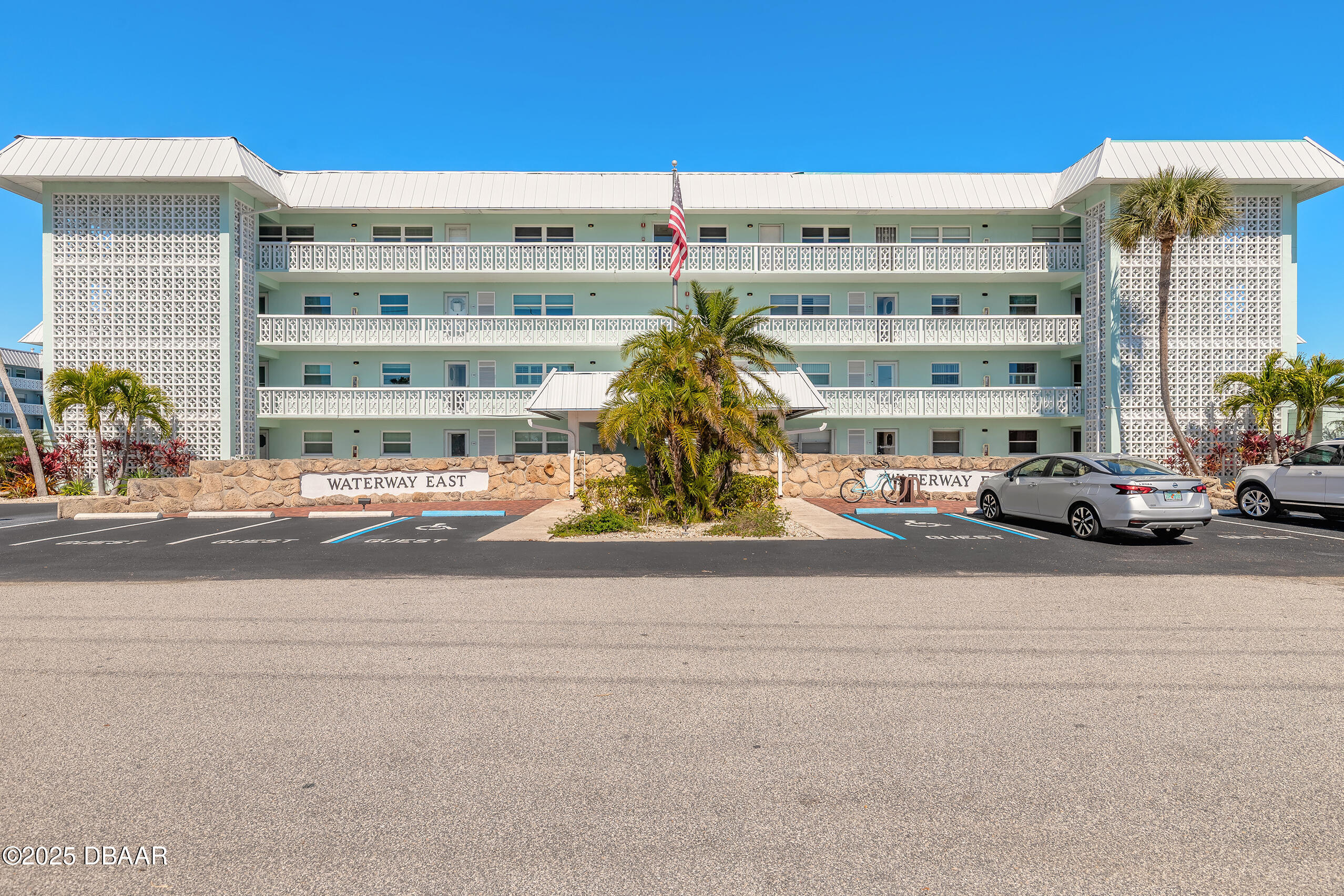 325 N Causeway C102