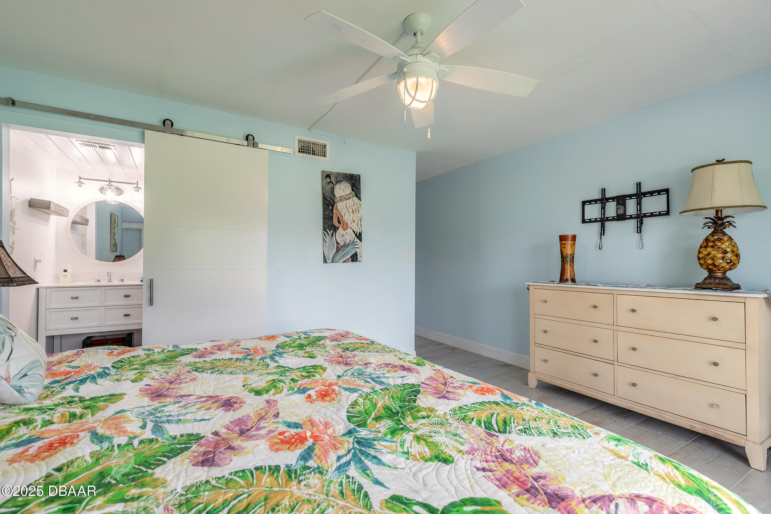 325 N Causeway C102