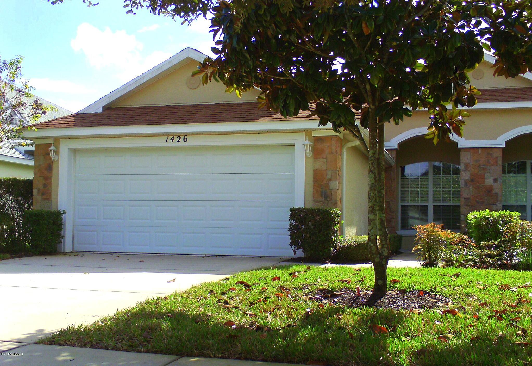 Photo 1 of 16 — 1426 Carlow Circle, Ormond Beach, FL 32174
