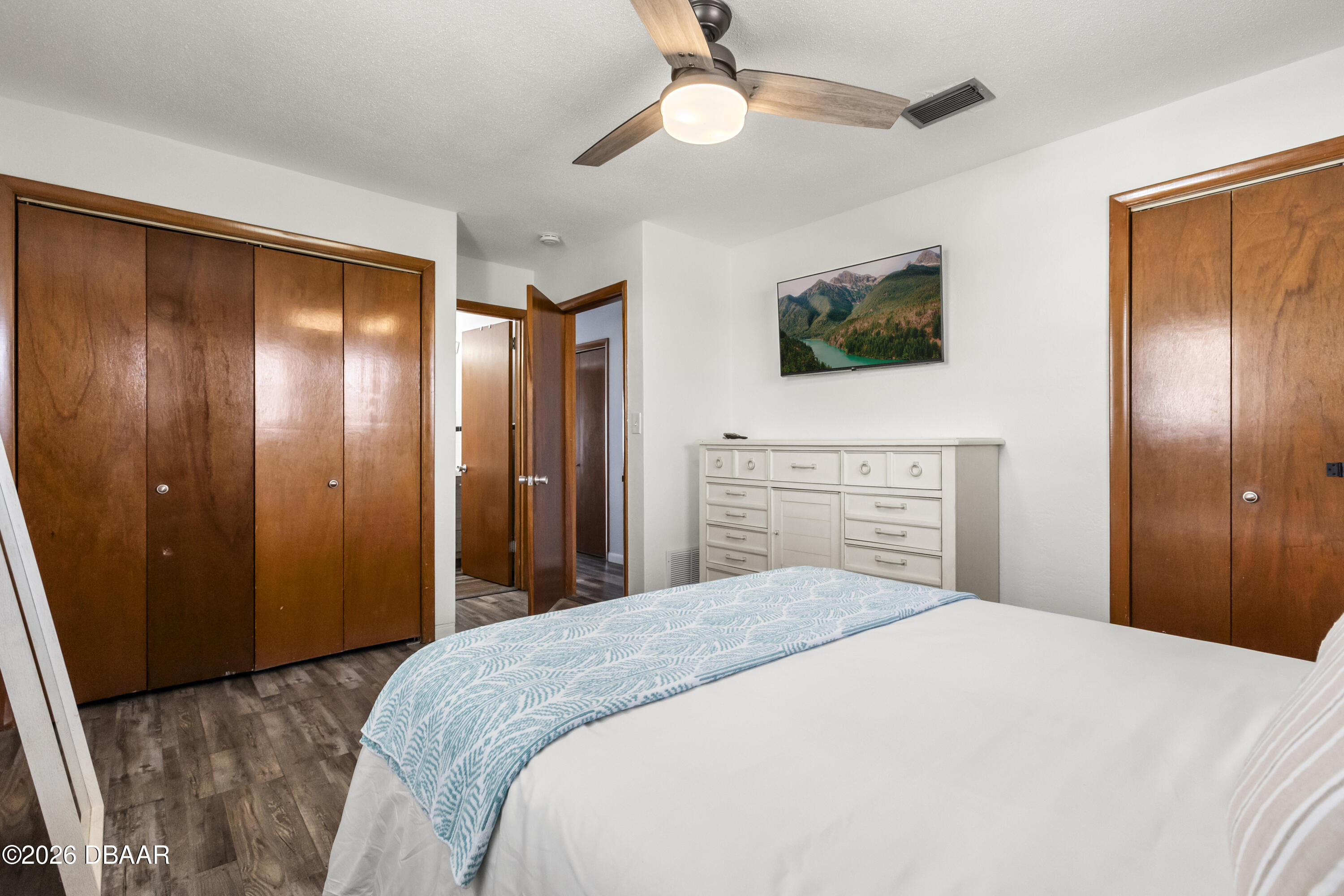 2709 S Atlantic Avenue