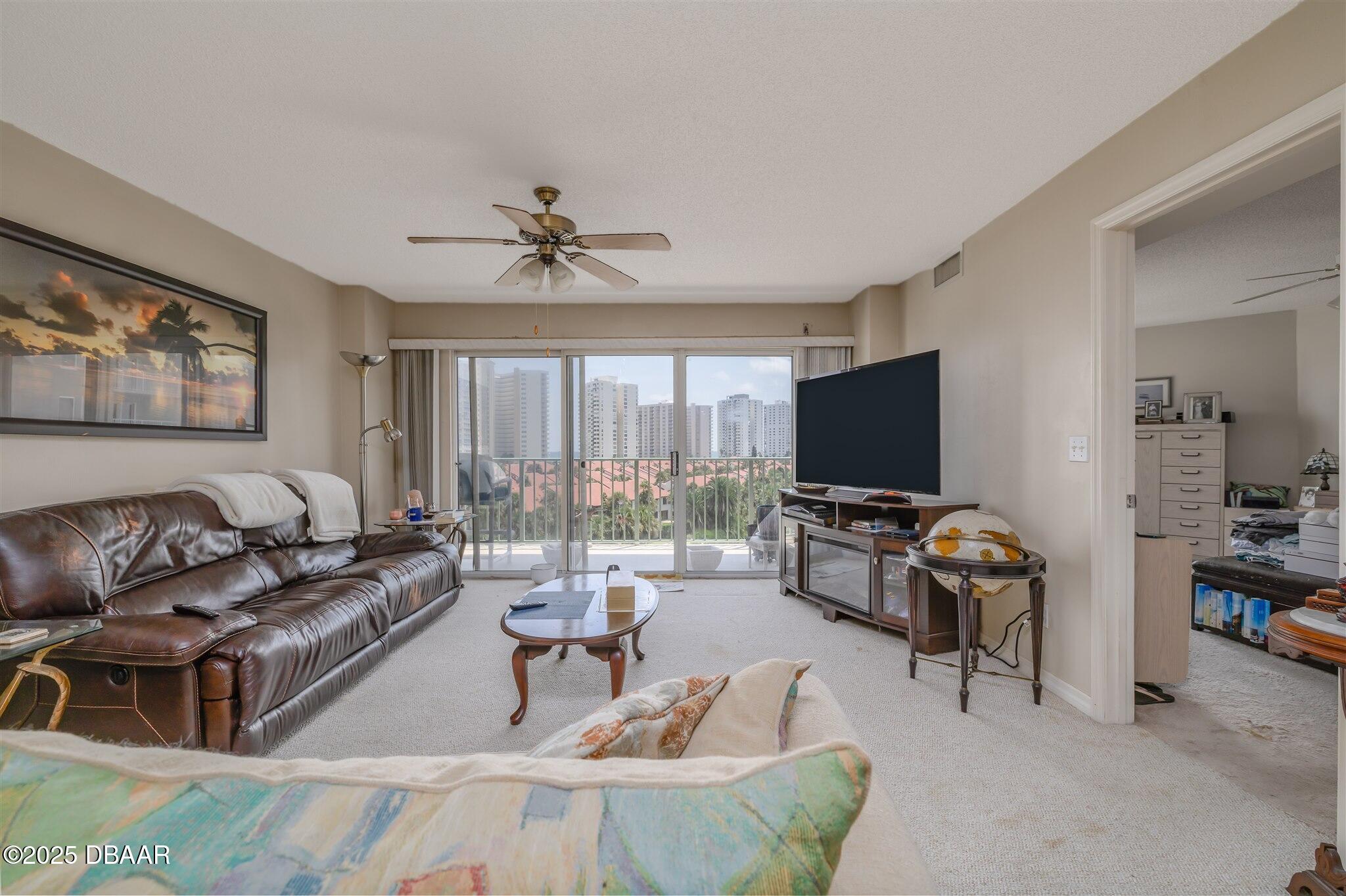4 Oceans West Boulevard 601A
