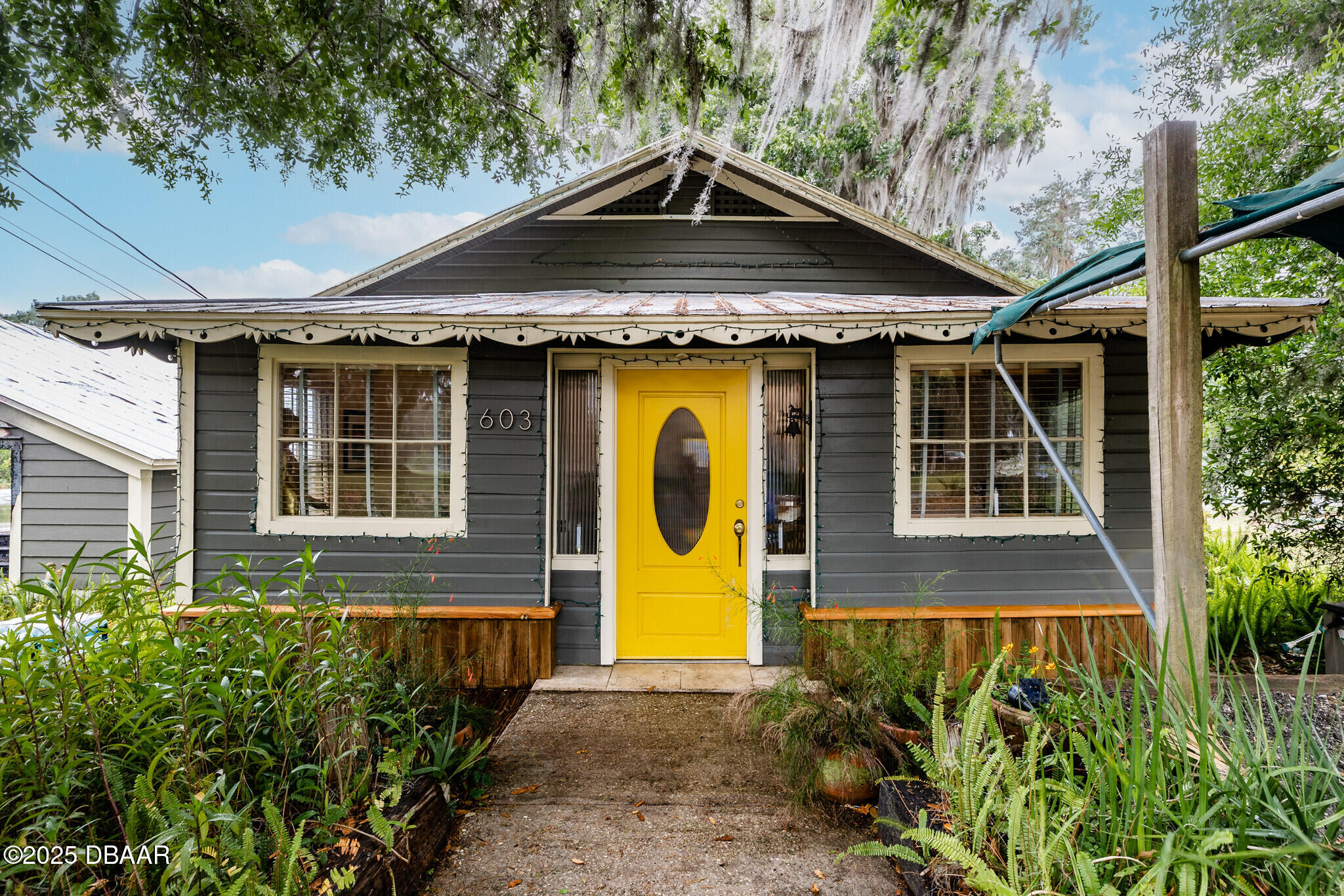 603 Front Street