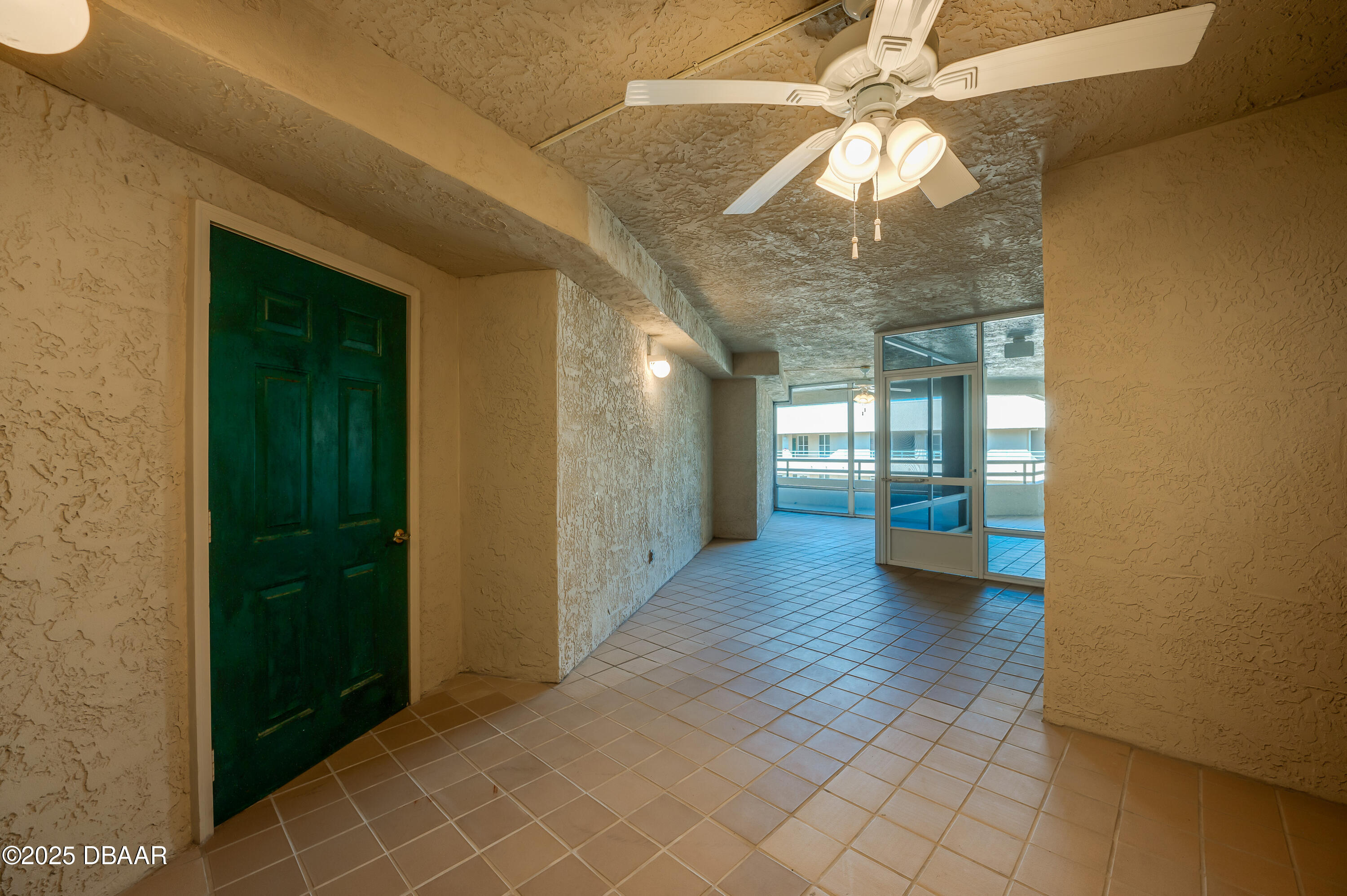 4555 S Atlantic Avenue S 4708