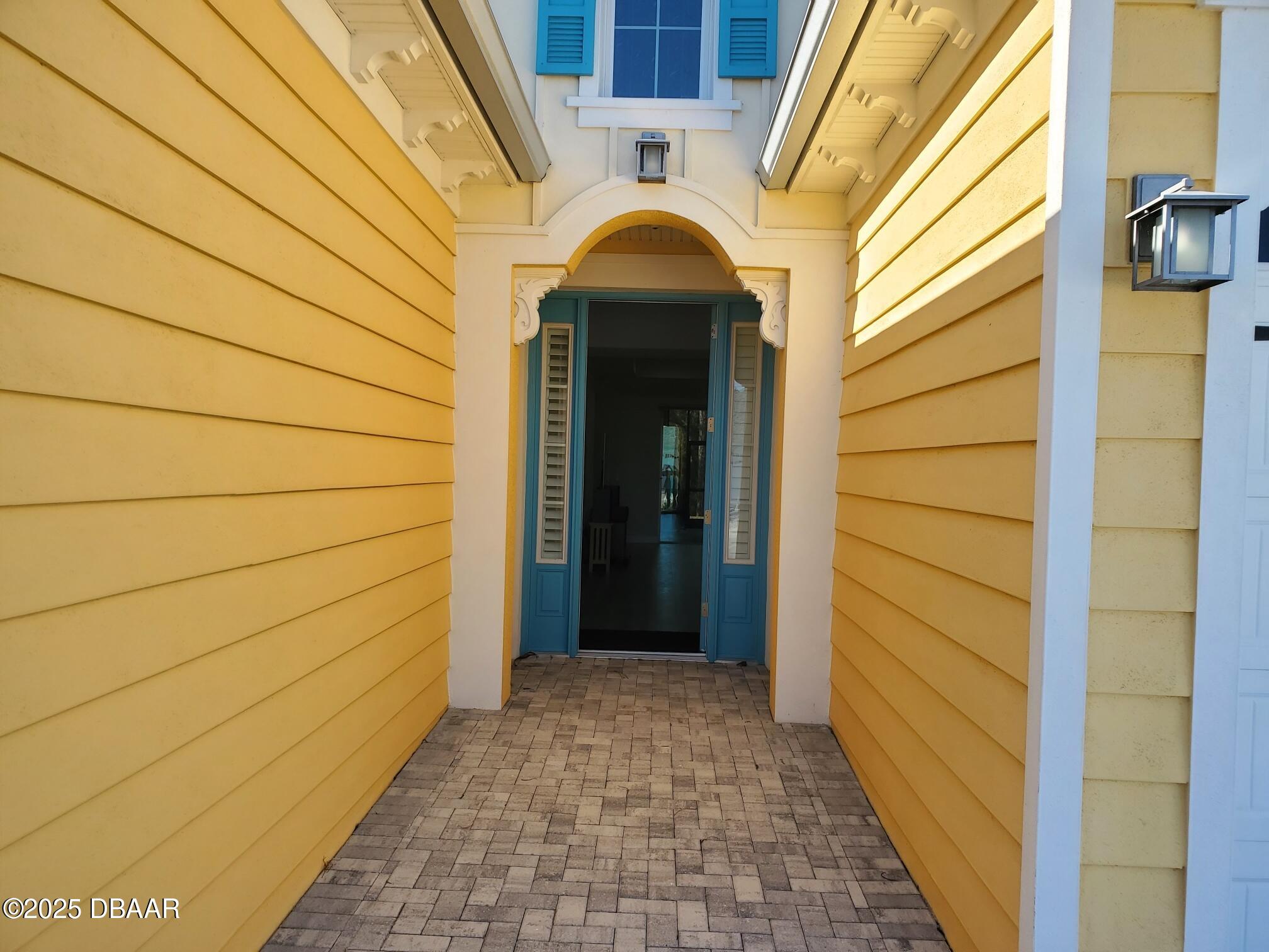 580 Barefoot Life Lane