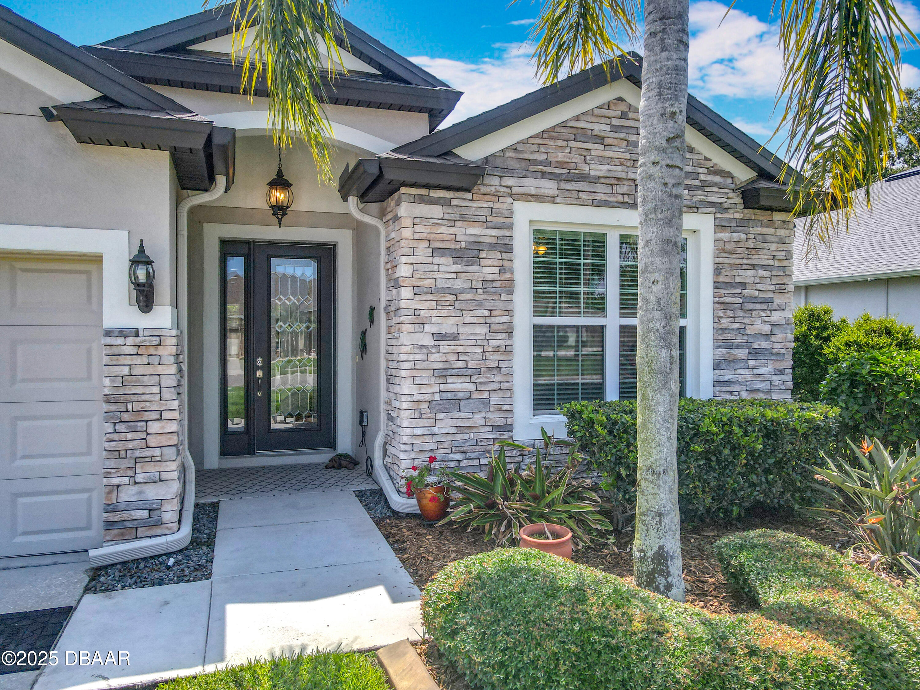 805 Snapdragon Drive
