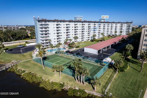 A home in Daytona Beach