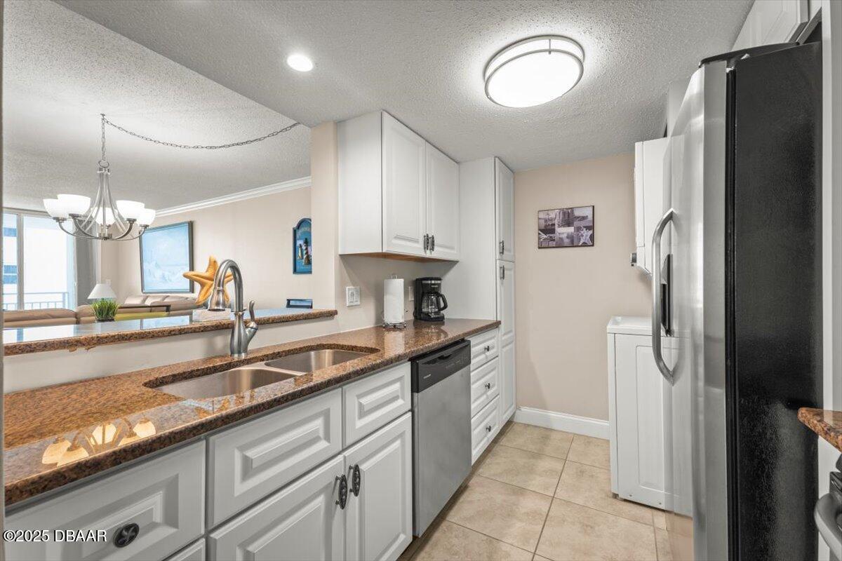 4505 S Atlantic Avenue