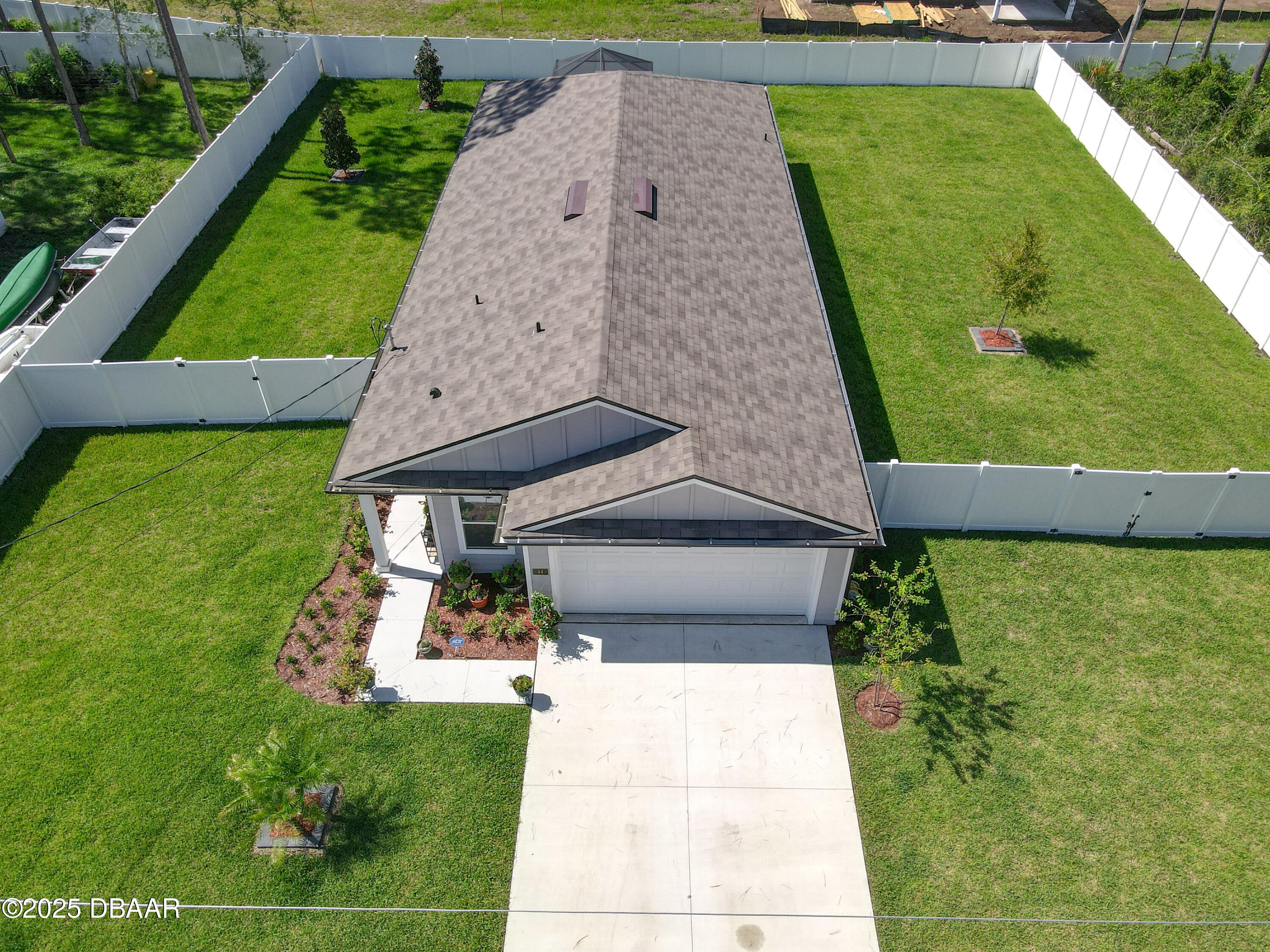 44 Llewellyn Trail