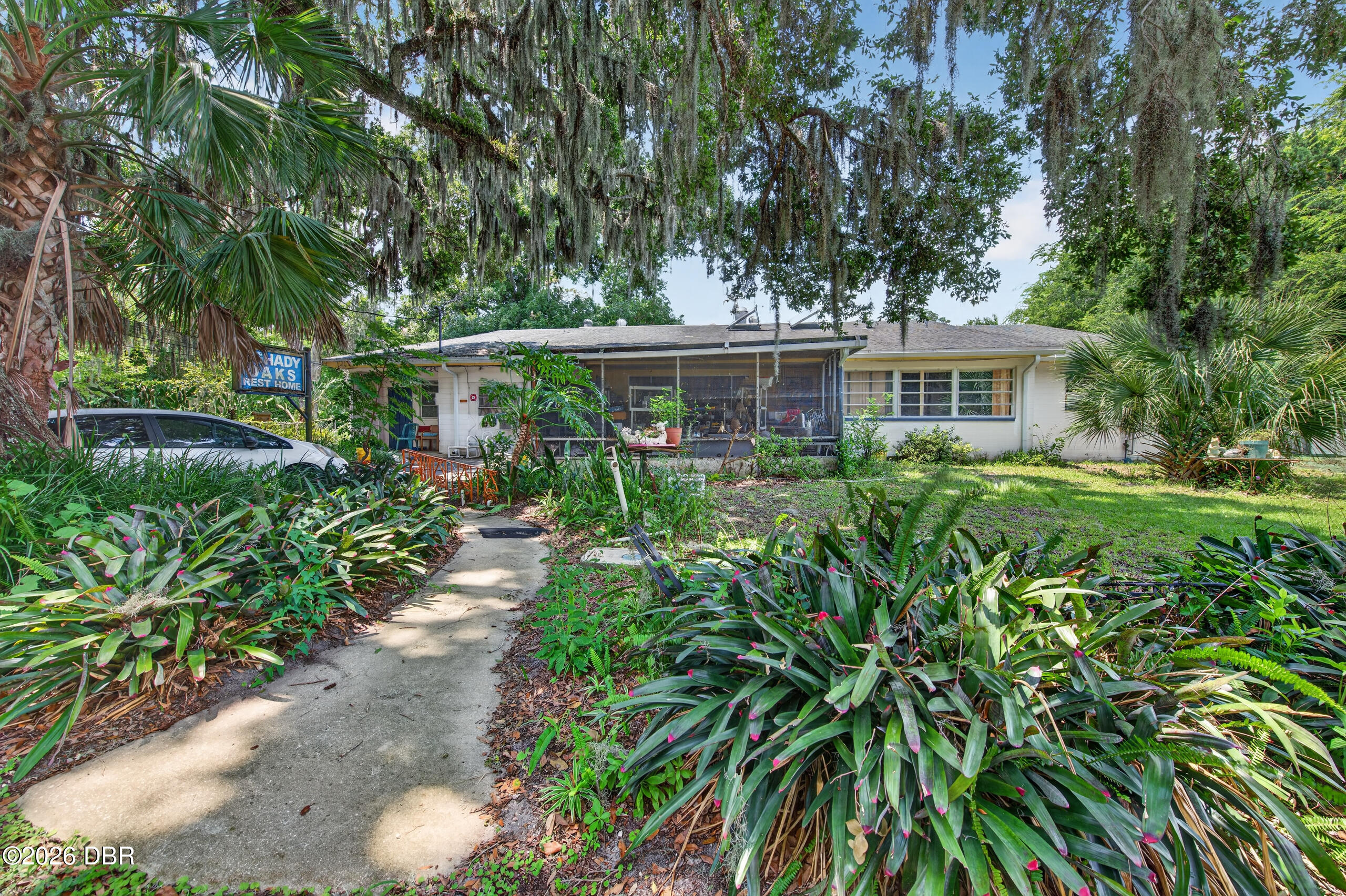 1208 Kennedy Road