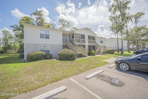 A home in South Daytona