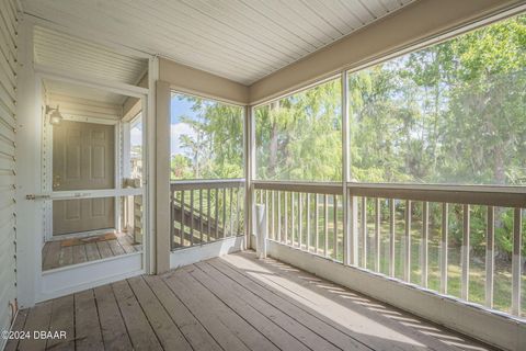 A home in South Daytona