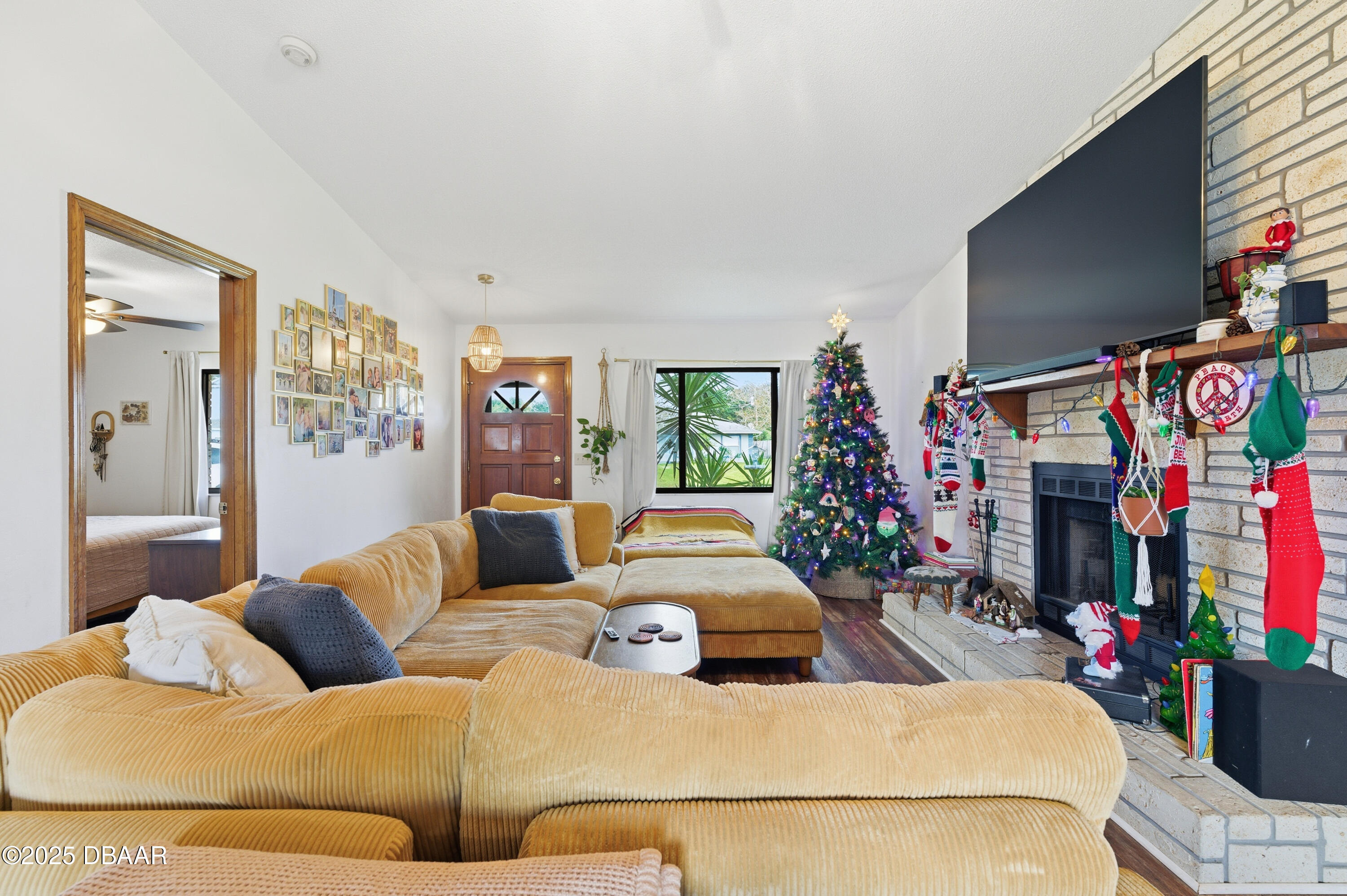 3220 Queen Palm Drive