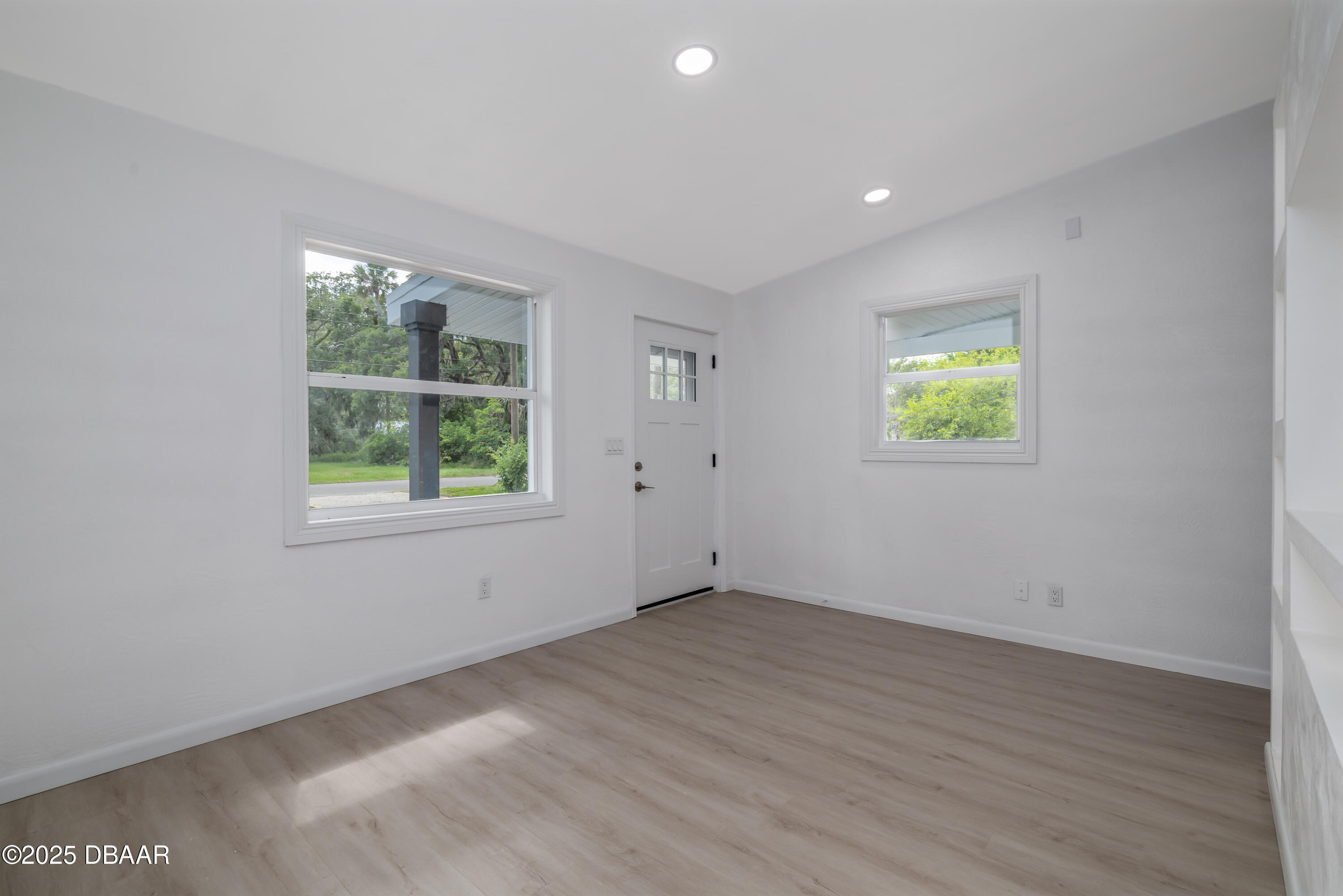 619 Aberdeen Street