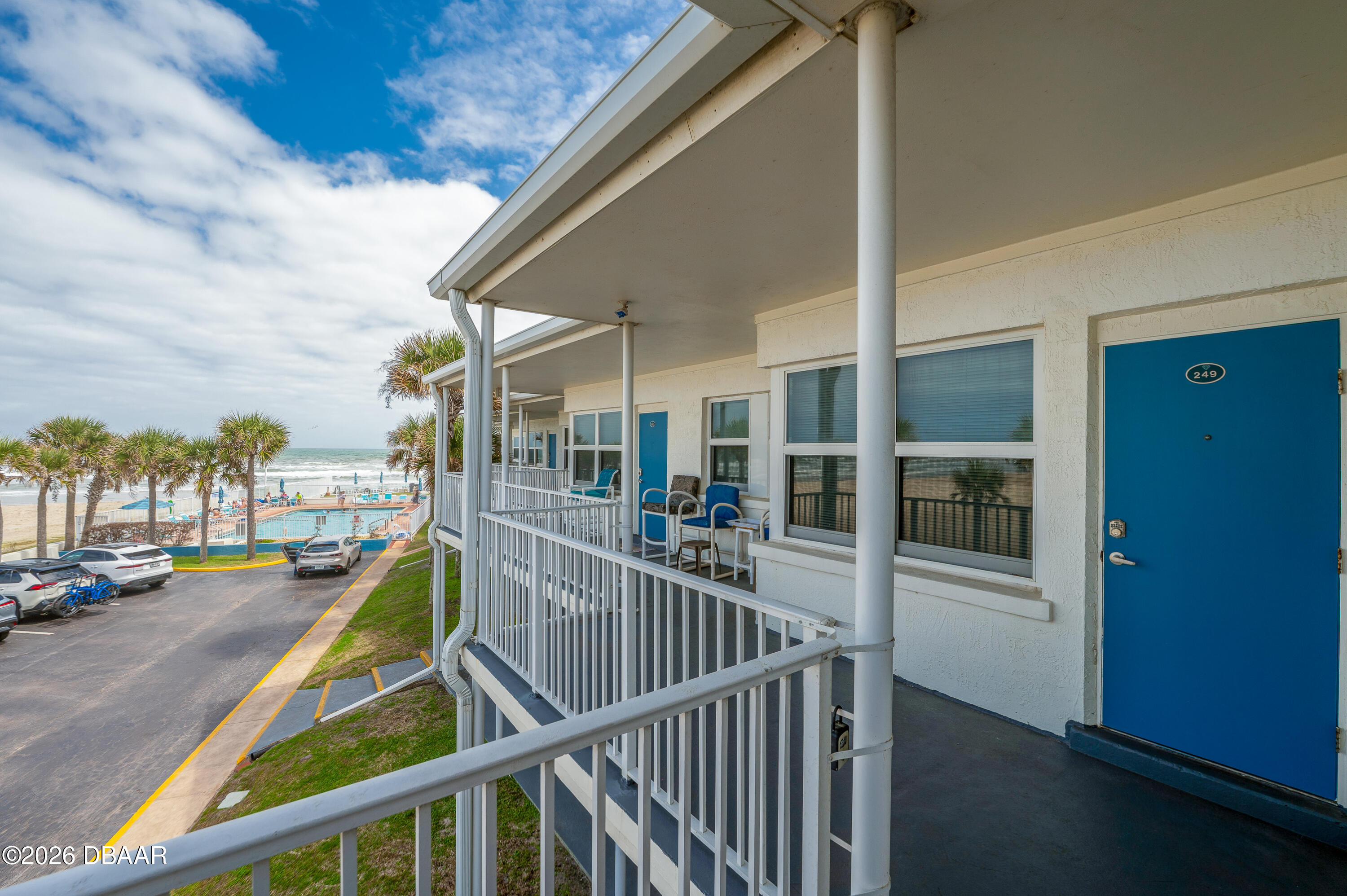 935 S Atlantic Avenue